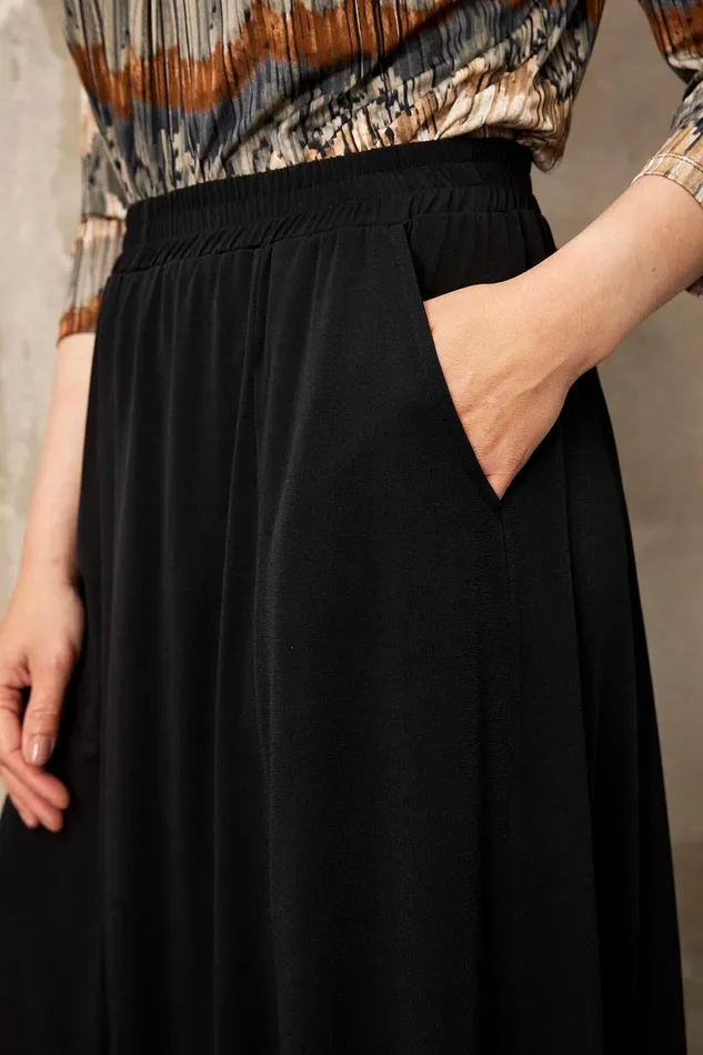 SUSSI SKIRT 15989 999 Black 999 Women IN FRONT SKIRTS