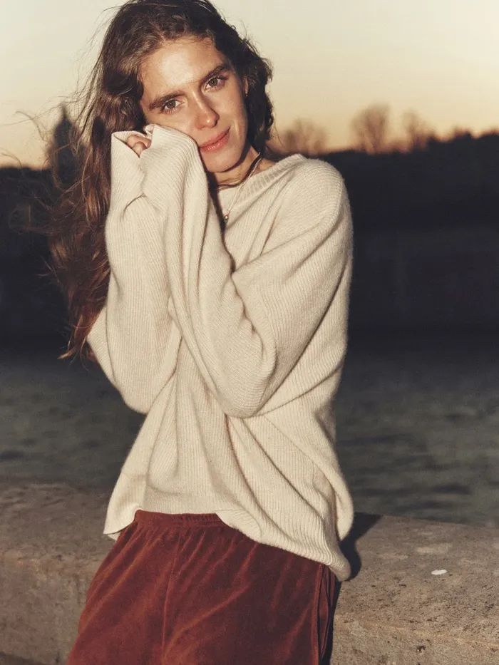 Sweaters and Jackets XRENA Women Milk Alfie Sweater Sweaters and Jackets XRENA Women Milk Alfie Sweater