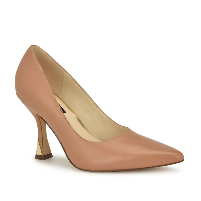 Vylot Pointy Toe Pumps Vylot Pointy Toe Pumps
