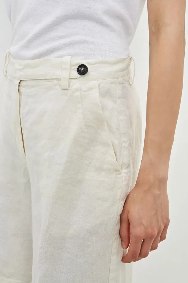 Women AIKA 8211 Herringbone Linen Bermuda Shorts 8211 Panna Massimo Alba Trousers and Shorts Women AIKA 8211 Herringbone Linen Bermuda Shorts 8211 Panna Massimo Alba Trousers and Shorts