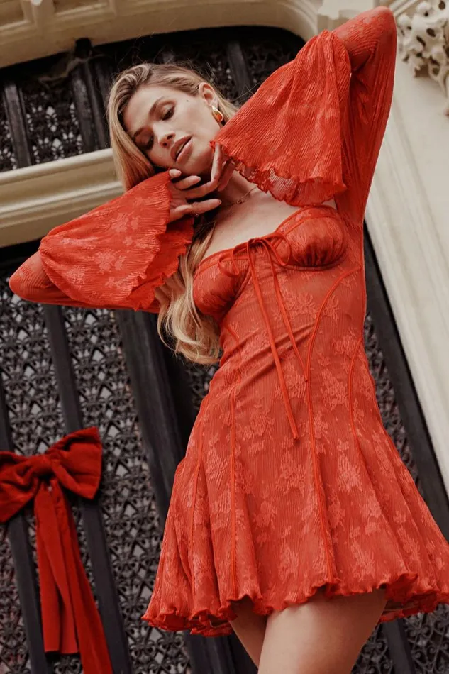 Women Analissa Scarlet Lace Corset Dress House Of CB Dresses