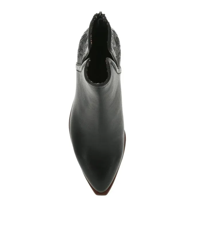 Women Baretraps Booties Yara Block Heel Bootie Black