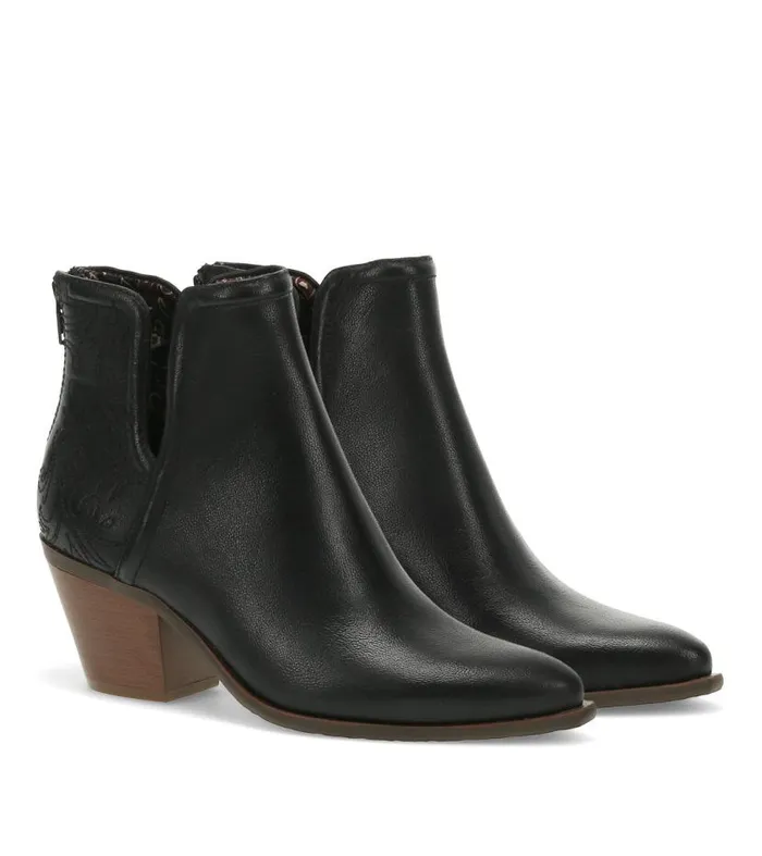 Women Baretraps Booties Yara Block Heel Bootie Black