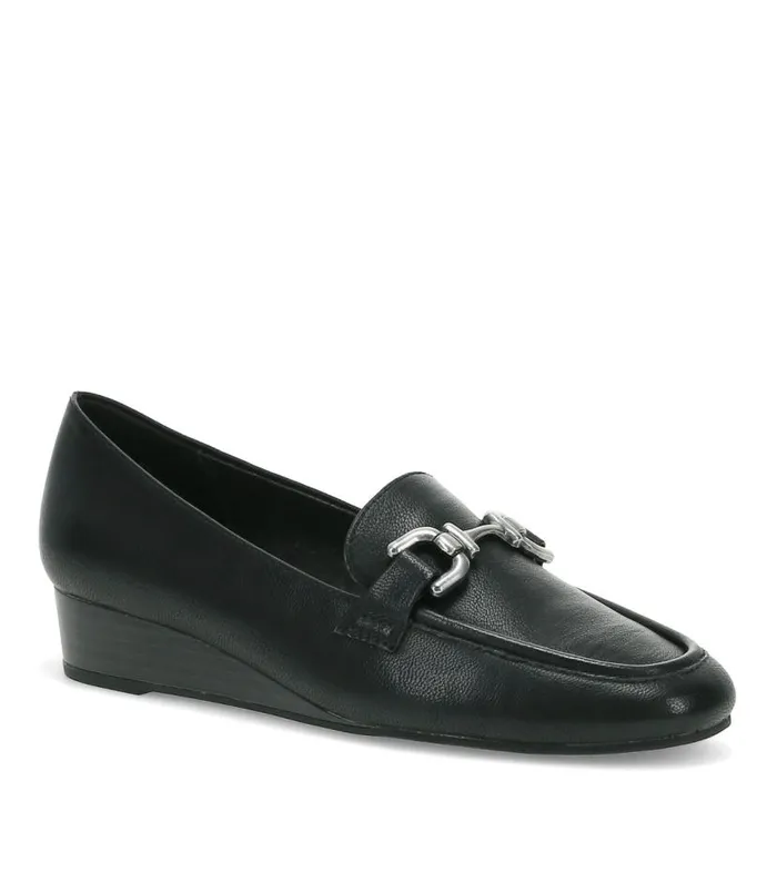 Women Baretraps Flats and Loafers Caddie Loafer Black