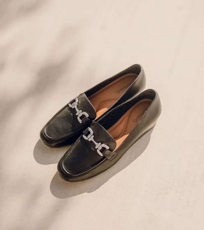 Women Baretraps Flats and Loafers Caddie Loafer Black Women Baretraps Flats and Loafers Caddie Loafer Black