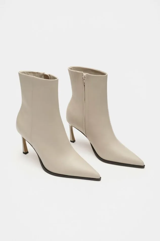 Women Boots Seed Heritage Zia Ankle Boot Oat