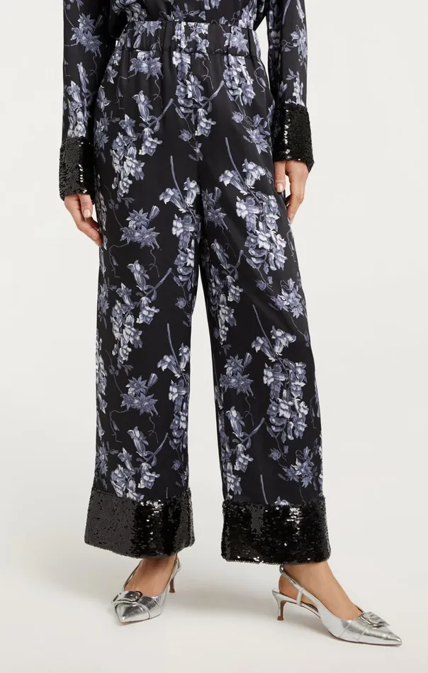 Women Cinq Sept Bottoms Phoebe Pant Coastal Floral Black Multi