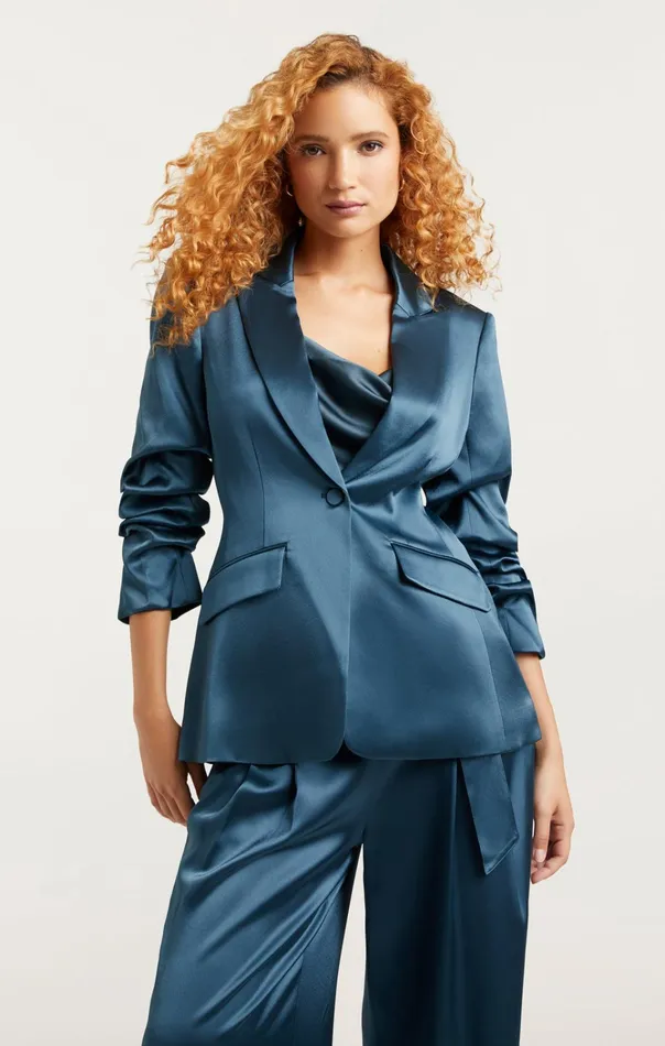 Women Cinq Sept Jackets and Blazers Scrunched Cheyenne Blazer Smooth Satin Onyx