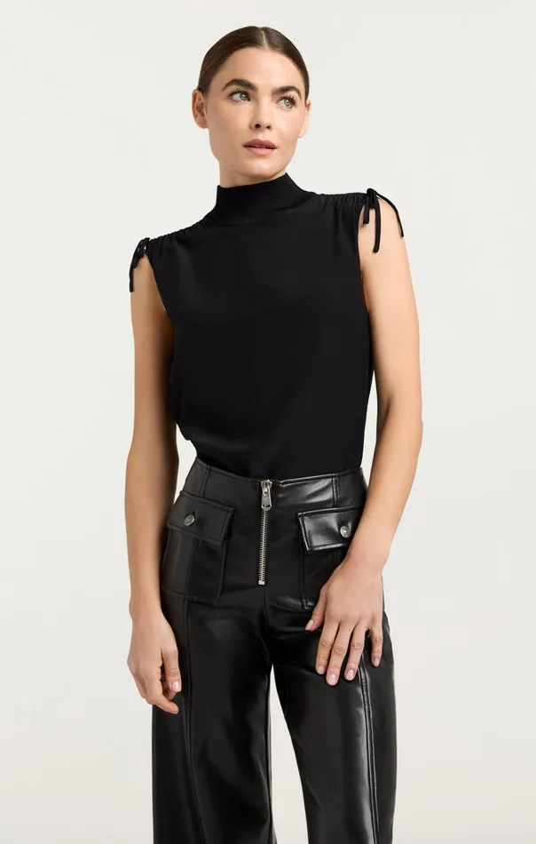 Women Cinq Sept Tops Liam Top Black