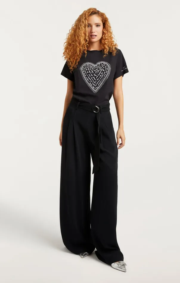 Women Cinq Sept Tops Rhinestone Love Letter Heart Tee Blackwhite