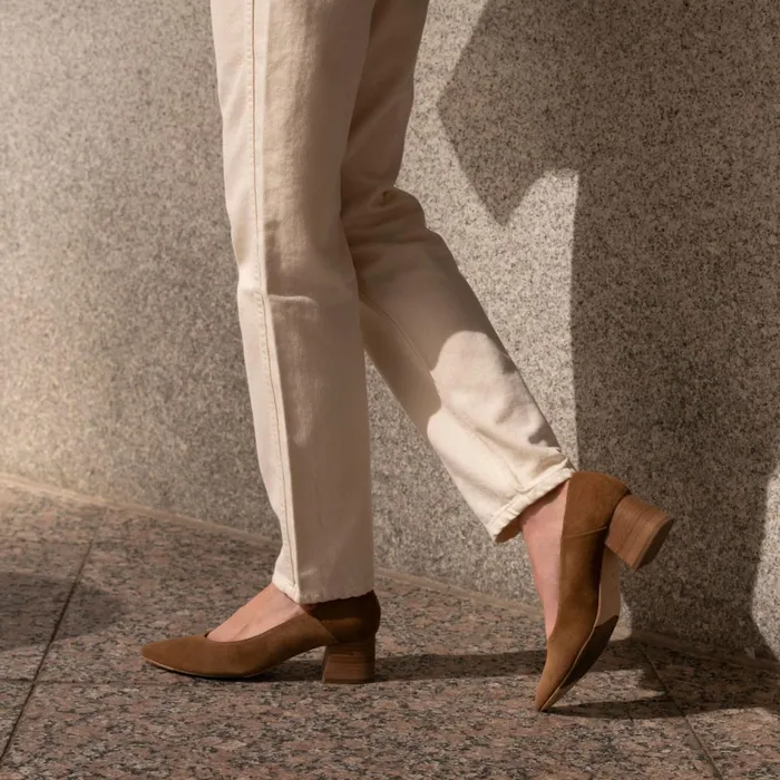 Women Fiorela GoTo Mid Heel Taupe Suede Nisolo Heels