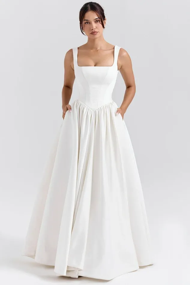 Women Lillianna Ivory Italian Satin Corset Bridal Gown House Of CB Dresses
