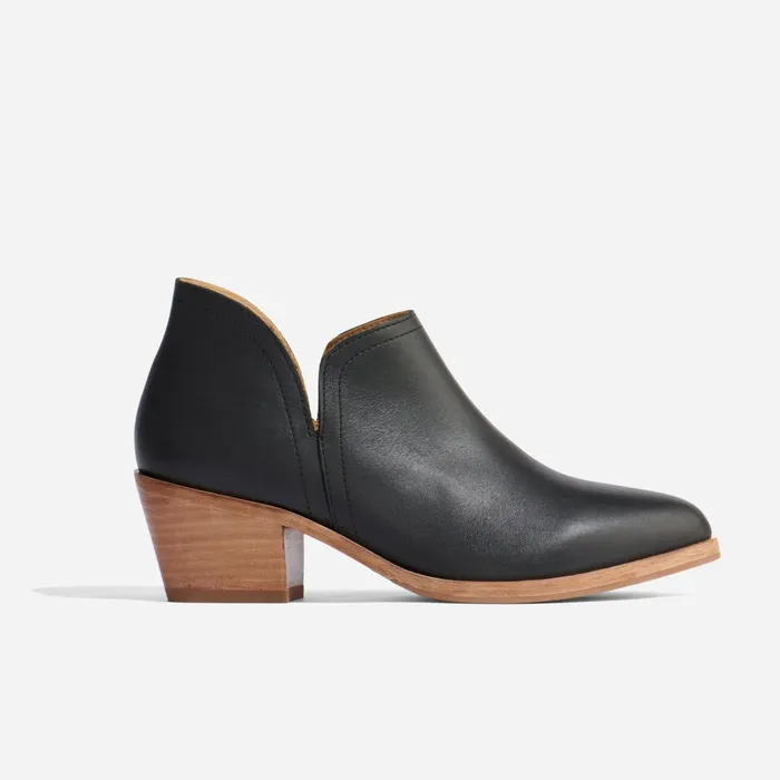Women Mia Everyday Ankle Bootie Black Nisolo Boots