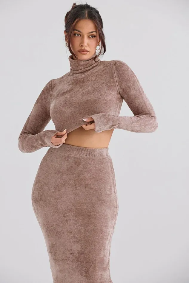 Women Suri Rose Chenille Cropped Top House Of CB Tops Women Suri Rose Chenille Cropped Top House Of CB Tops