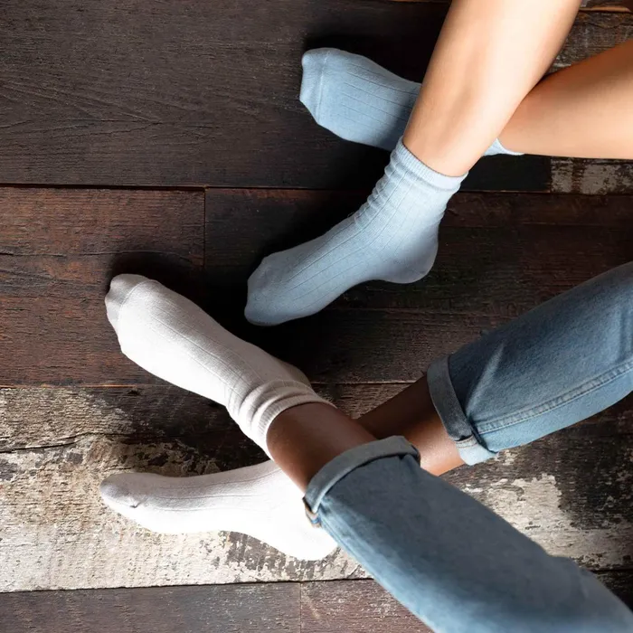 Women Wool Cushion Crew Hiker Sock Khaki Nisolo Socks